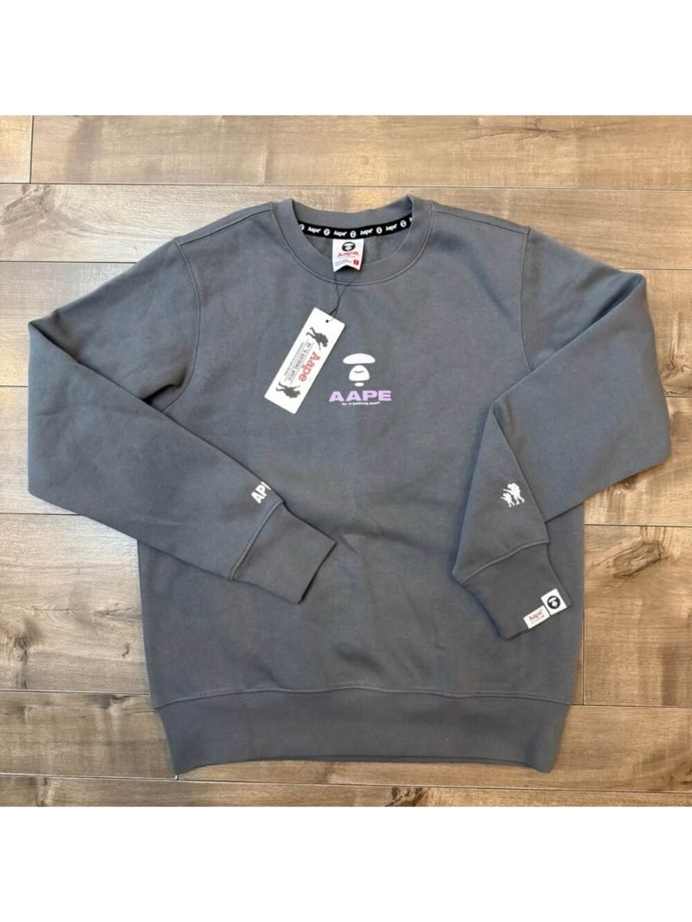 AAPE by A Bathing Ape Crewneck Sweatshirt – Small – NWT - Picture 2 of 8